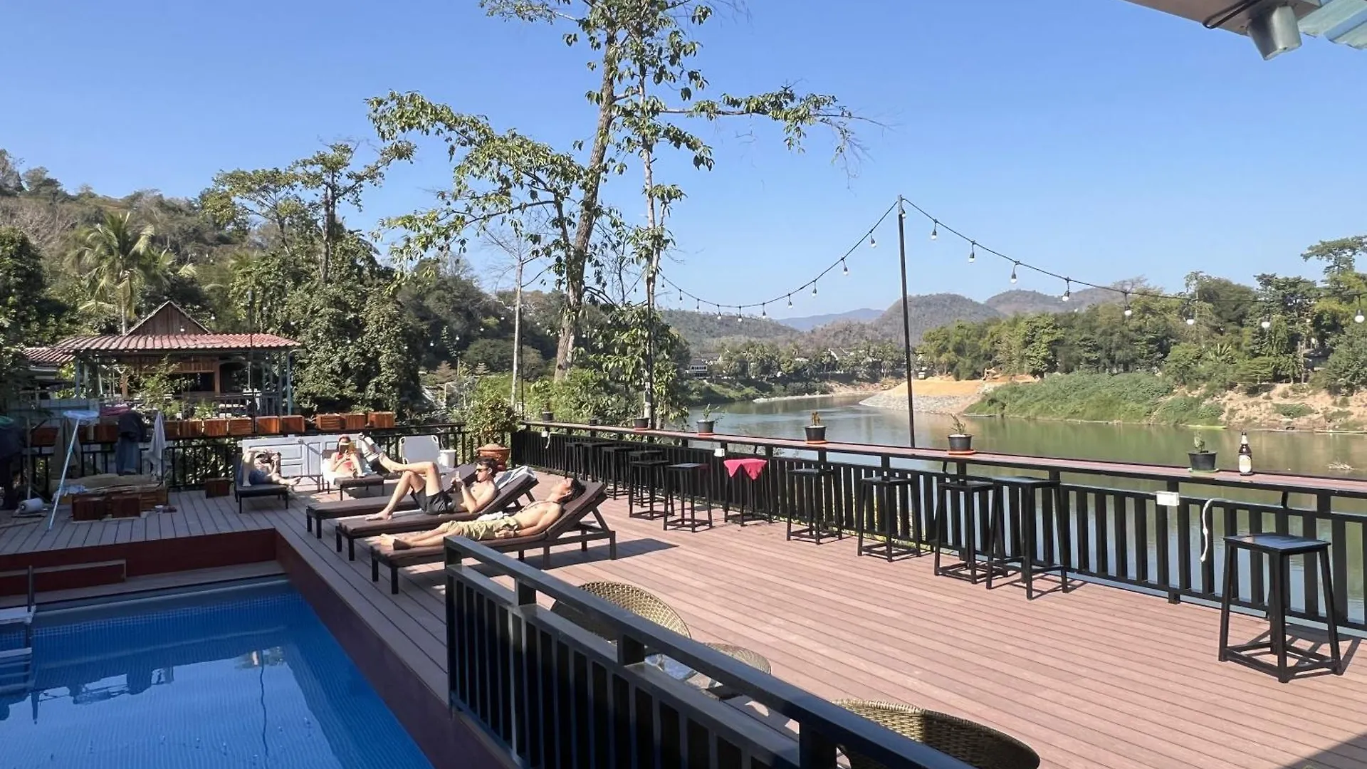 Funny Riverside Backpackers Luang Prabang Laos